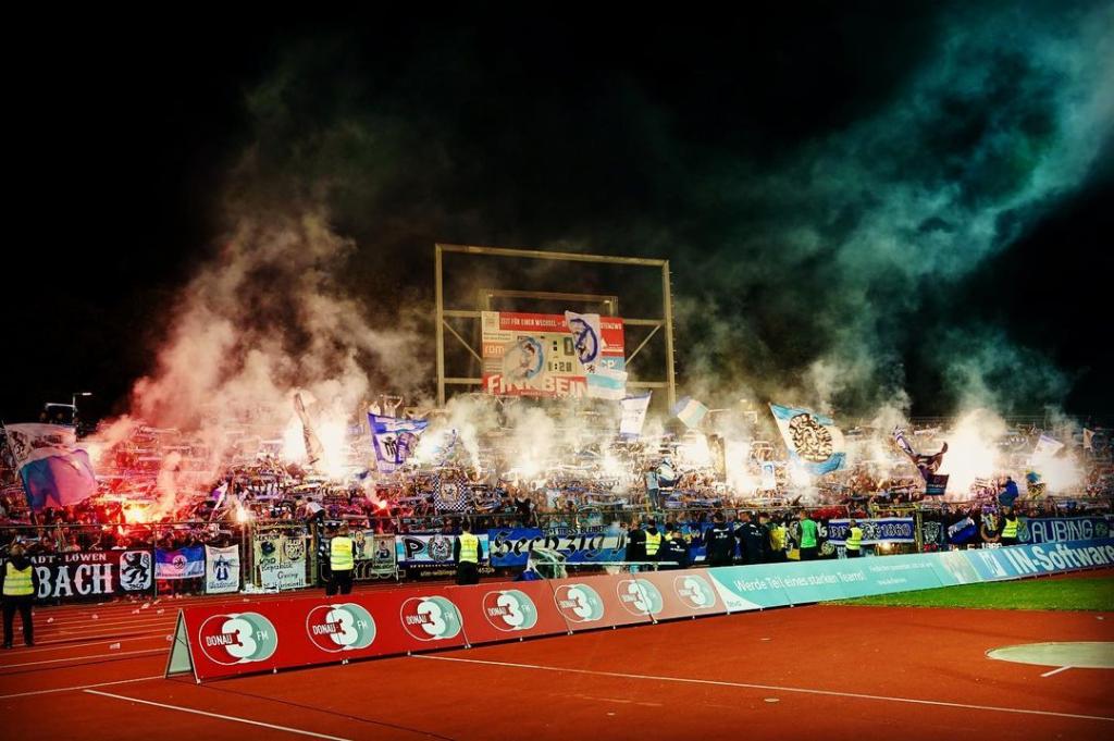 1860 München zündet in Ulm - TSV 1860 München | Pyroshow