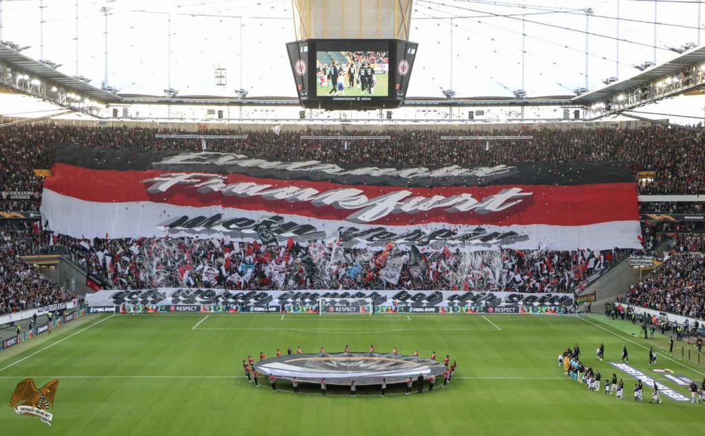 Frankfurt Choreo gegen Arsenal London - Eintracht Frankfurt | Choreo