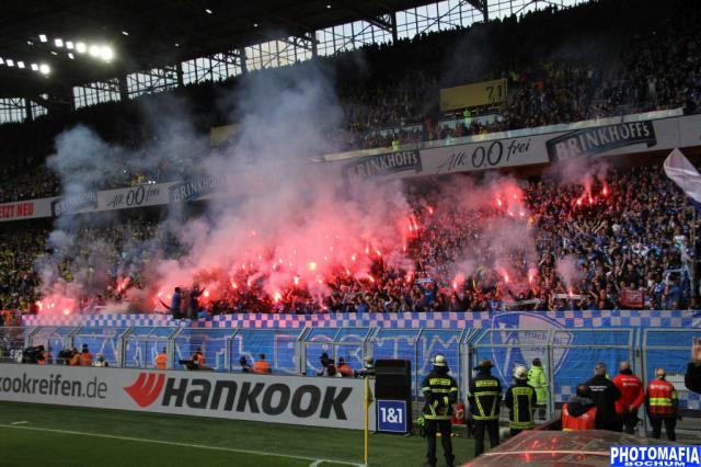 Bochum zündet in Dortmund