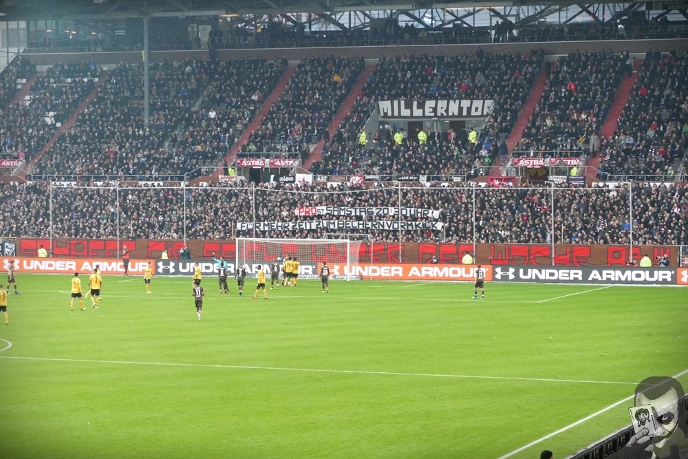 St. Paulis Protest am Protestspieltag - FC St. Pauli e.V. | Spruchband
