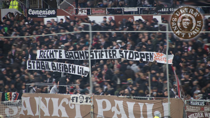 Rechte Brandstifter stoppen! - FC St. Pauli e.V. | Spruchband