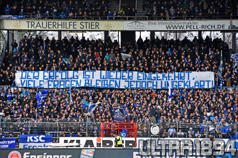 „Viele Fragen bleiben jedoch ungeklärt!“ - Karlsruher SC | Spruchband