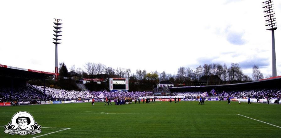 Erzgebirge Aue Choreo gegen Dresden - FC Erzgebirge Aue e.V. | Choreo