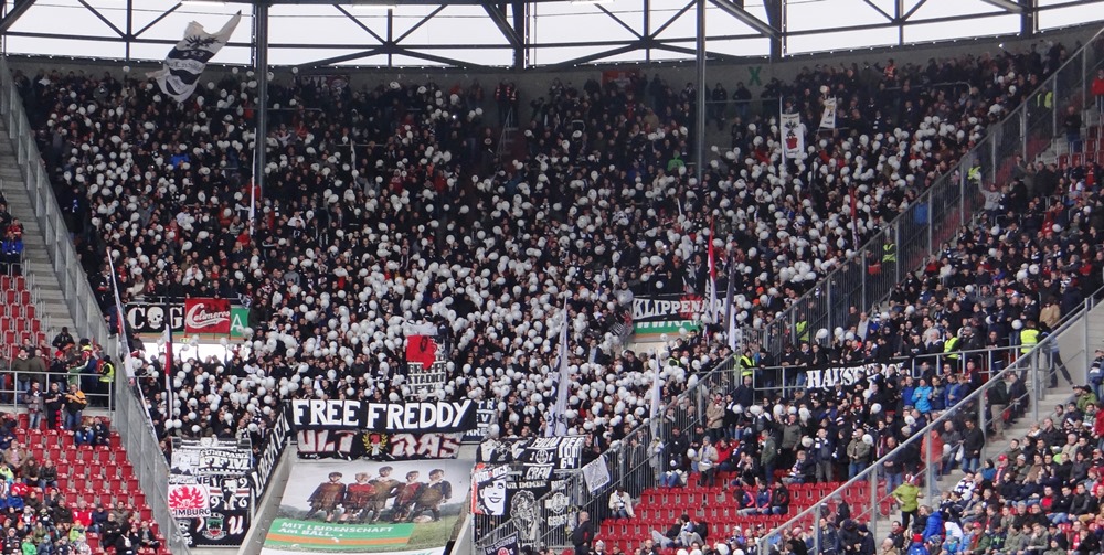Frankfurt Choreo in Augsburg - Eintracht Frankfurt | Choreo