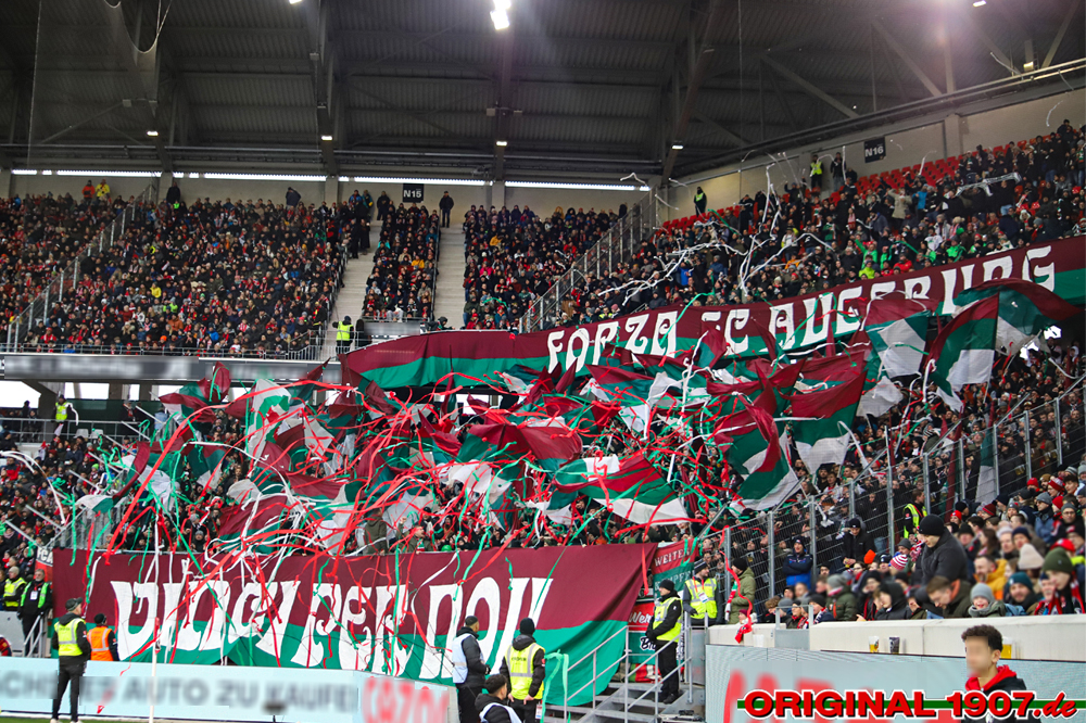 Augsburg Intro in Freiburg - FC Augsburg | Choreo
