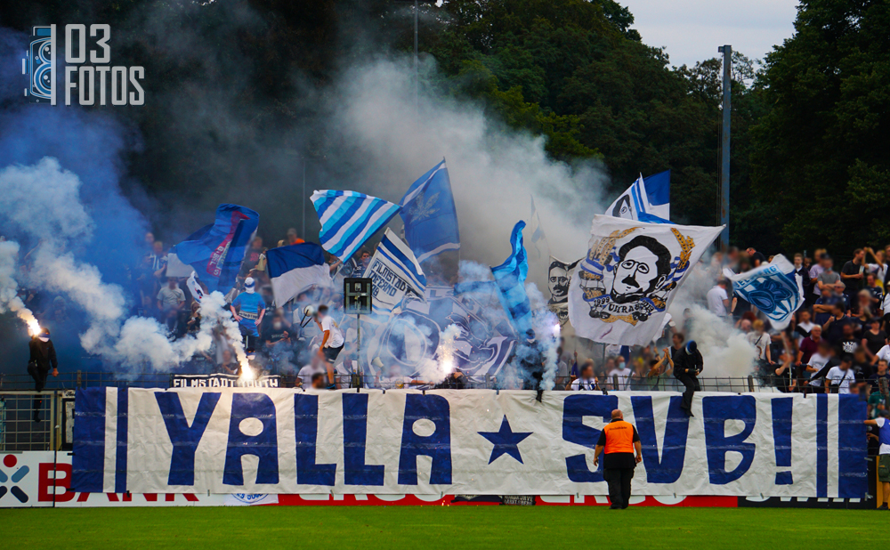 Babelsberg zündet beim DFB-Pokalspiel gegen Fürth - SV Babelsberg 03 | Pyroshow