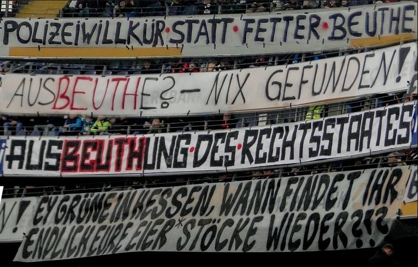 Spruchbänder und Banner der Bundespolizei - Eintracht Frankfurt | Rückblick - Bild 4