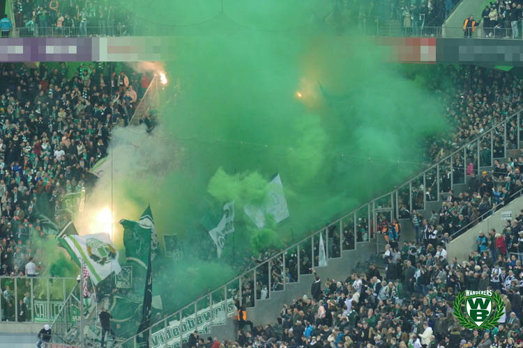 Bremen zündet in Mönchengladbach - Werder Bremen | Pyroshow