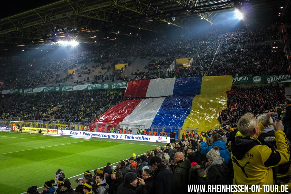 Mainz Choreo in Dortmund - 1. FSV Mainz 05 e.V. | Choreo