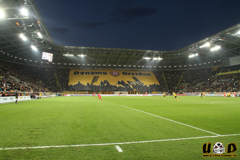 Dynamo Choreo gegen Düsseldorf - SG Dynamo Dresden e.V. | Choreo