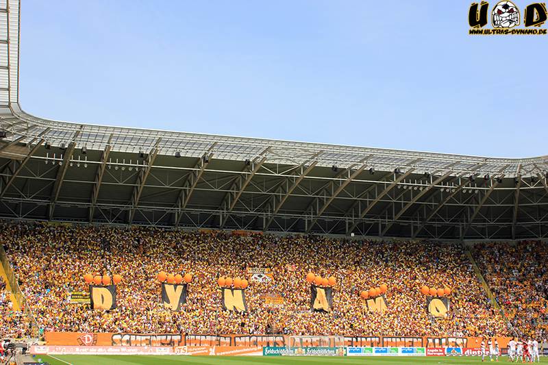Dynamo Choreo gegen Stuttgart II - SG Dynamo Dresden e.V. | Choreo