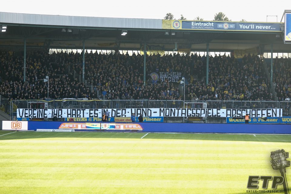 Braunschweigs Protest am Protestspieltag - Eintracht Braunschweig | Spruchband