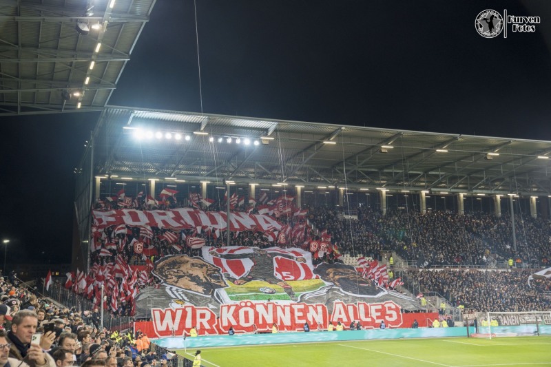 Düsseldorf Choreo auf St. Pauli - Fortuna Düsseldorf 1895 e.V. | Choreo