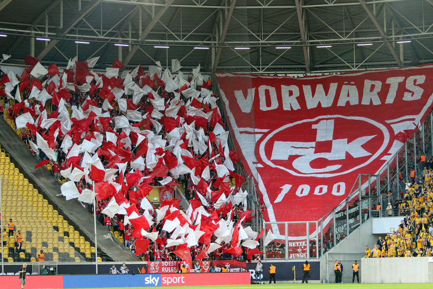 Kaiserslautern Choreo in Dresden - 1. FC Kaiserslautern | Choreo