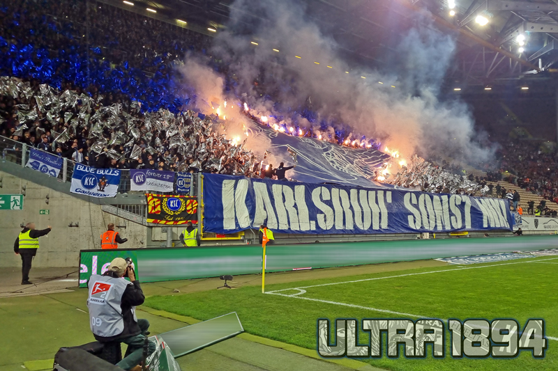 Karlsruhe zündet in Kaiserslautern - Karlsruher SC | Pyroshow
