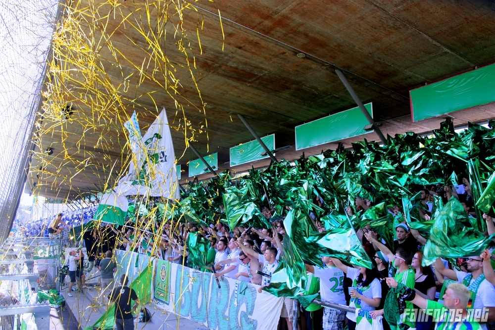 Wolfsburg Choreo bei den Stuttgarter Kickers - VfL Wolfsburg | Choreo