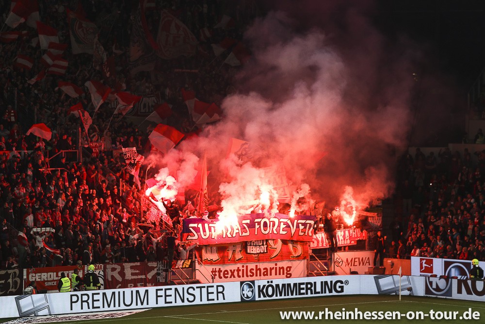 Kölner Pyro-Show in Mainz - 1. FC Köln | Pyroshow - Bild 2
