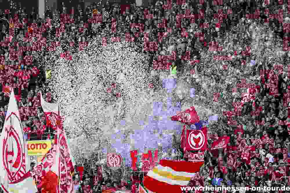 Mainz Choreo gegen Augsburg - 1. FSV Mainz 05 e.V. | Choreo