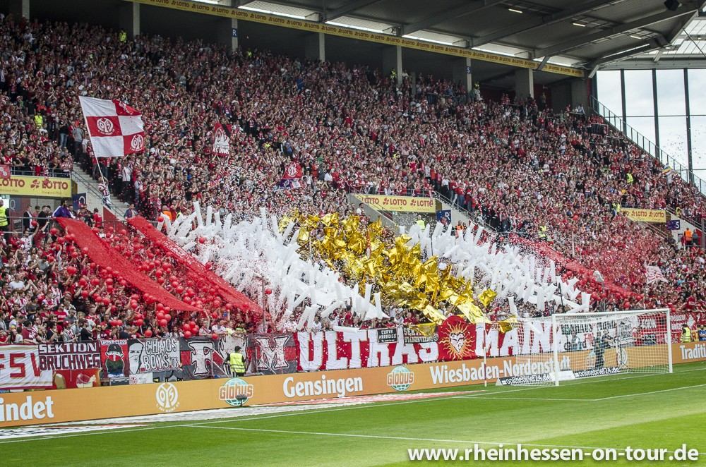 Mainz Choreo gegen Hannover - 1. FSV Mainz 05 e.V. | Choreo