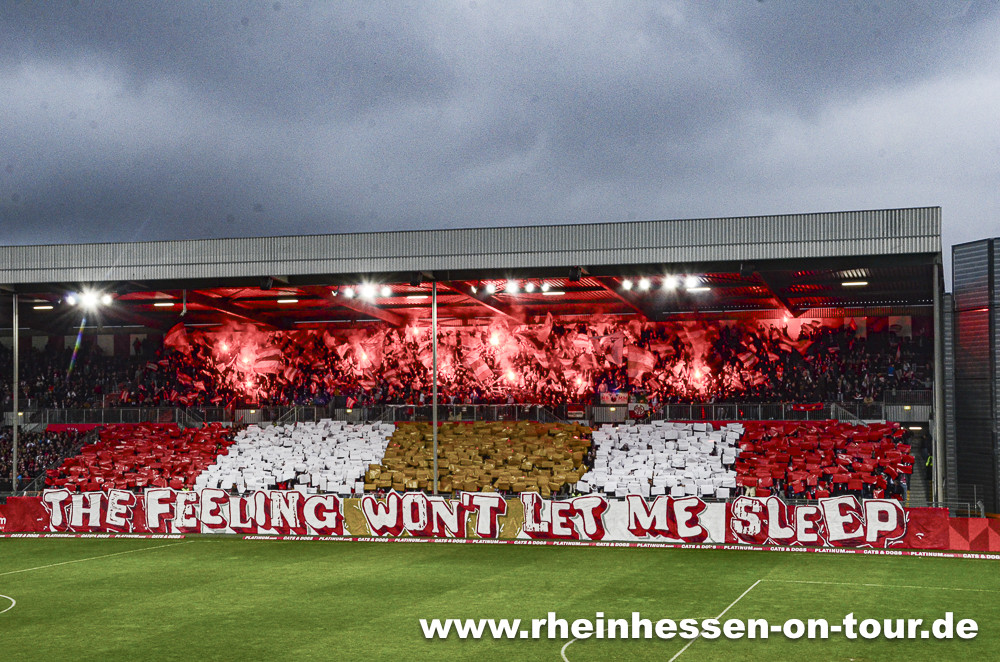 Mainz Choreo bei der U19 in der Youth League - 1. FSV Mainz 05 e.V. | Choreo