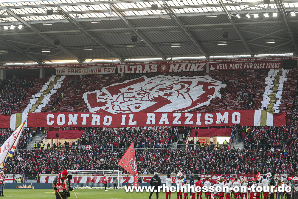 Mainz Choreo gegen Freiburg - 1. FSV Mainz 05 e.V. | Choreo