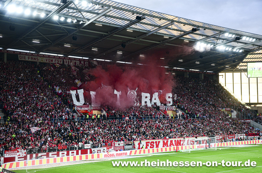 Mainz Intro gegen Schalke - 1. FSV Mainz 05 e.V. | Pyroshow