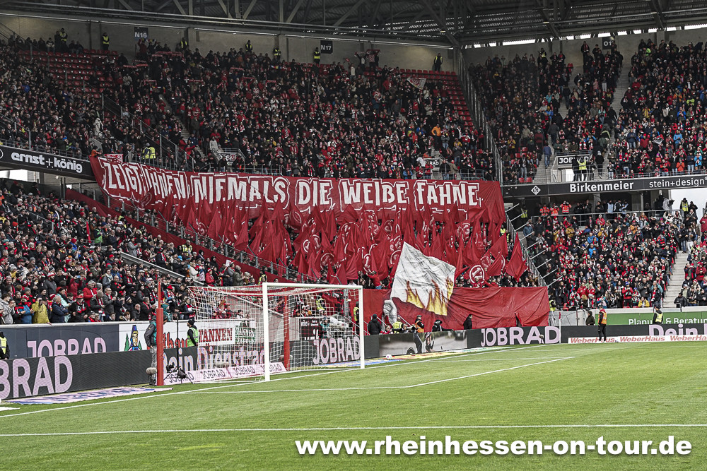 Mainz Intro in Freiburg - 1. FSV Mainz 05 e.V. | Choreo