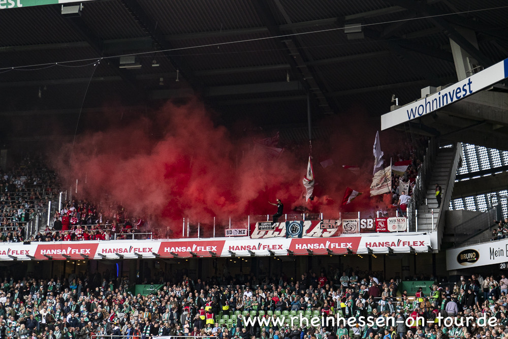 Mainz zündet in Bremen - 1. FSV Mainz 05 e.V. | Pyroshow - Bild 2