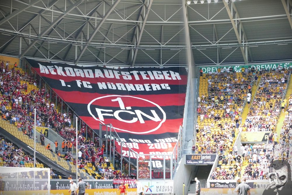 Nürnberg auswärts in Dresden - 1. FC Nürnberg e.V. | Choreo