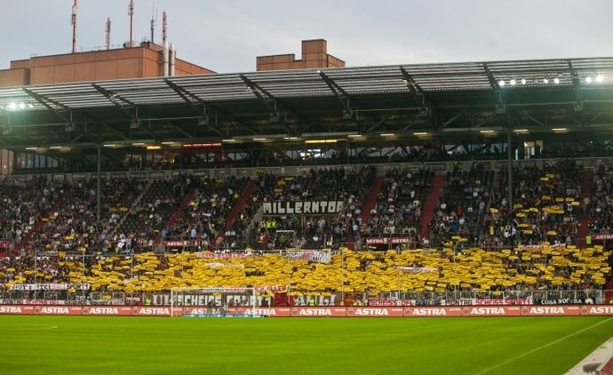 St. Pauli Choreo gegen Duisburg - FC St. Pauli e.V. | Choreo