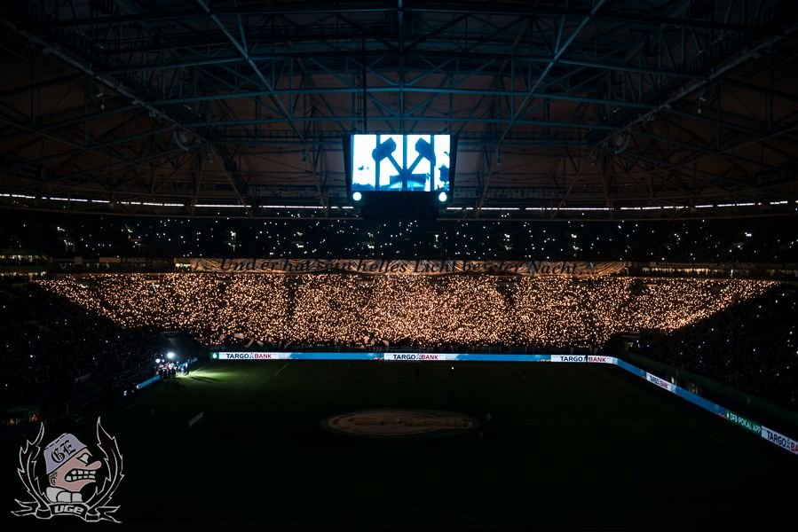 Schalke Choreo gegen Köln - FC Schalke 04 e.V. | Choreo