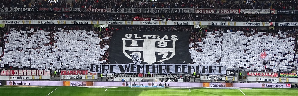 Frankfurt Choreo gegen Augsburg - Eintracht Frankfurt | Choreo