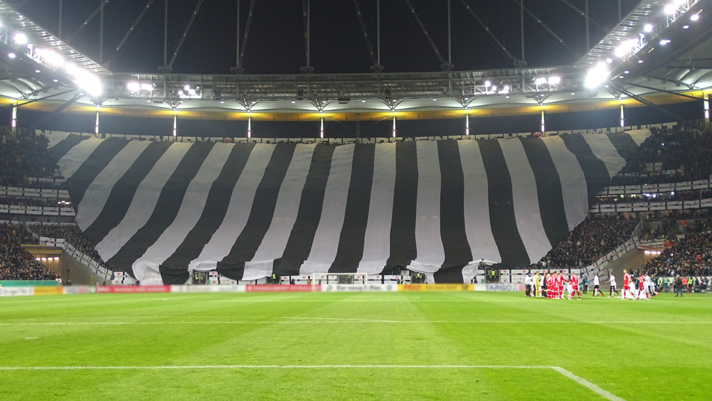 Frankfurt Choreo gegen Mainz - Eintracht Frankfurt | Choreo - Bild 1