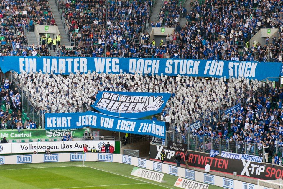 Schalke Choreo in Wolfsburg - FC Schalke 04 e.V. | Choreo