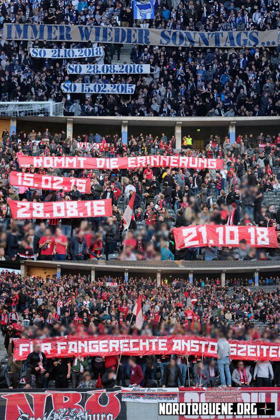 Gemeinsame Spruchbänder von Hertha und Freiburg Fans - Hertha BSC vs. SC Freiburg e.V. | Rückblick