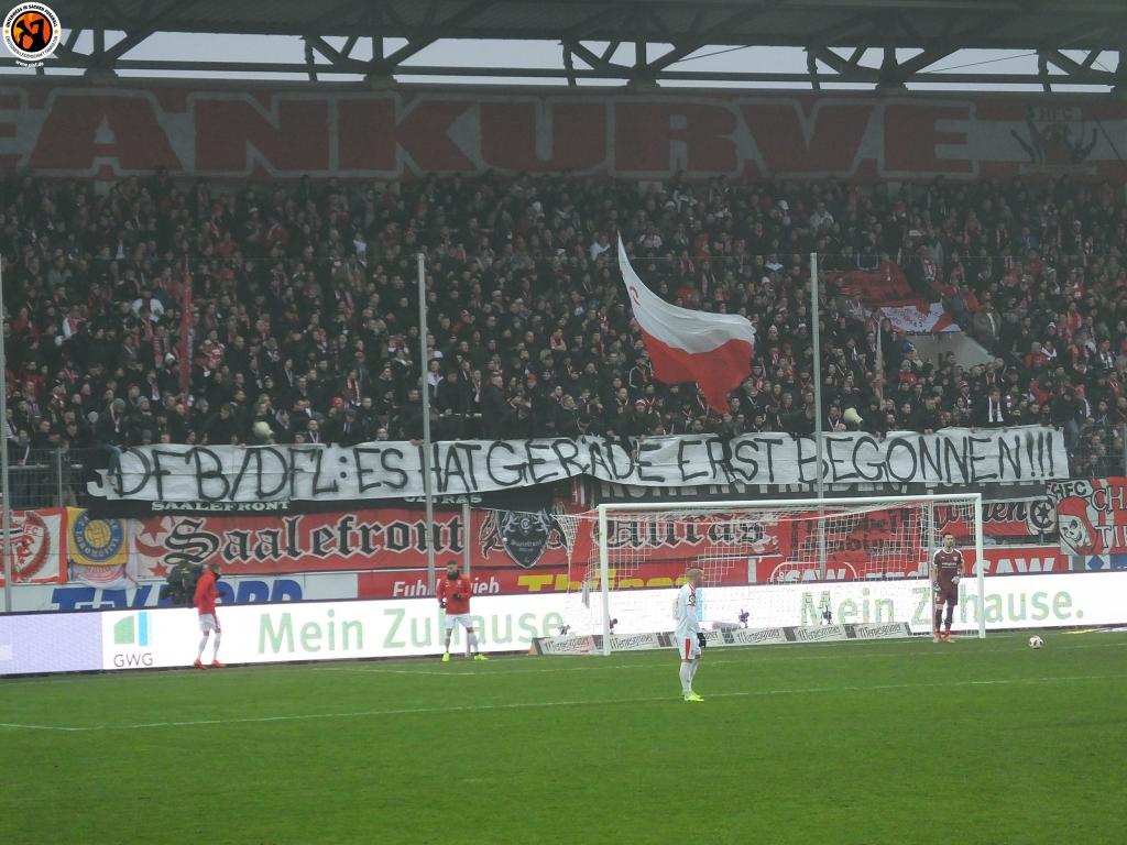 DFB/DFL: Es hat gerade erst begonnen! - Hallescher FC | Spruchband