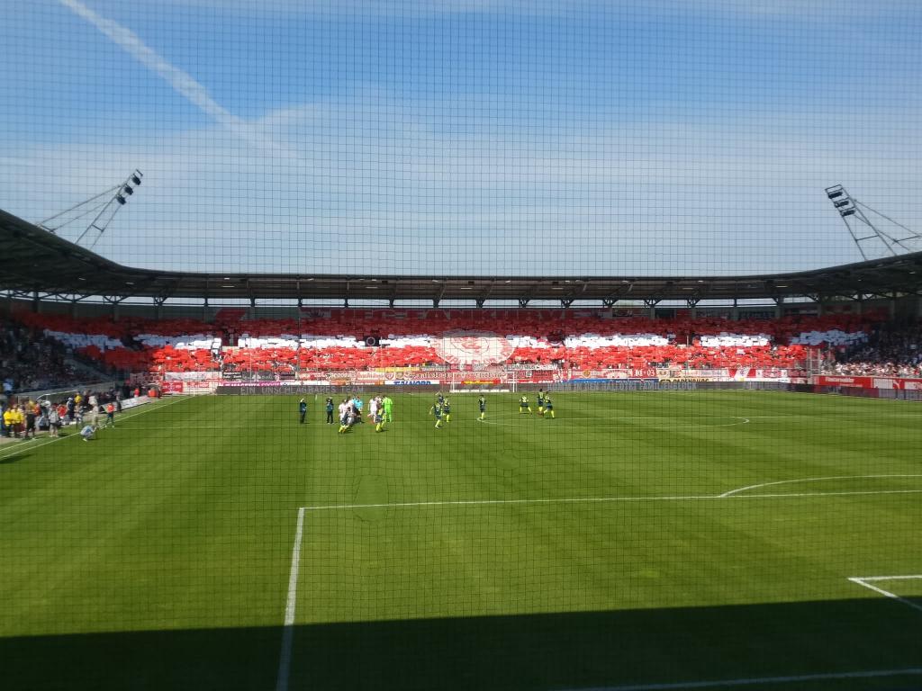 Halle mit Chreo gegen 1860! - Hallescher FC | Choreo - Bild 1