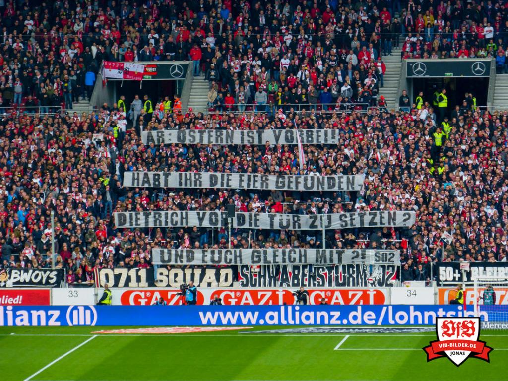 Stuttgart-Fanszene mit einigen Spruchbändern beim Heimspiel gegen Gladbach! - VfB Stuttgart | Spruchband - Bild 2