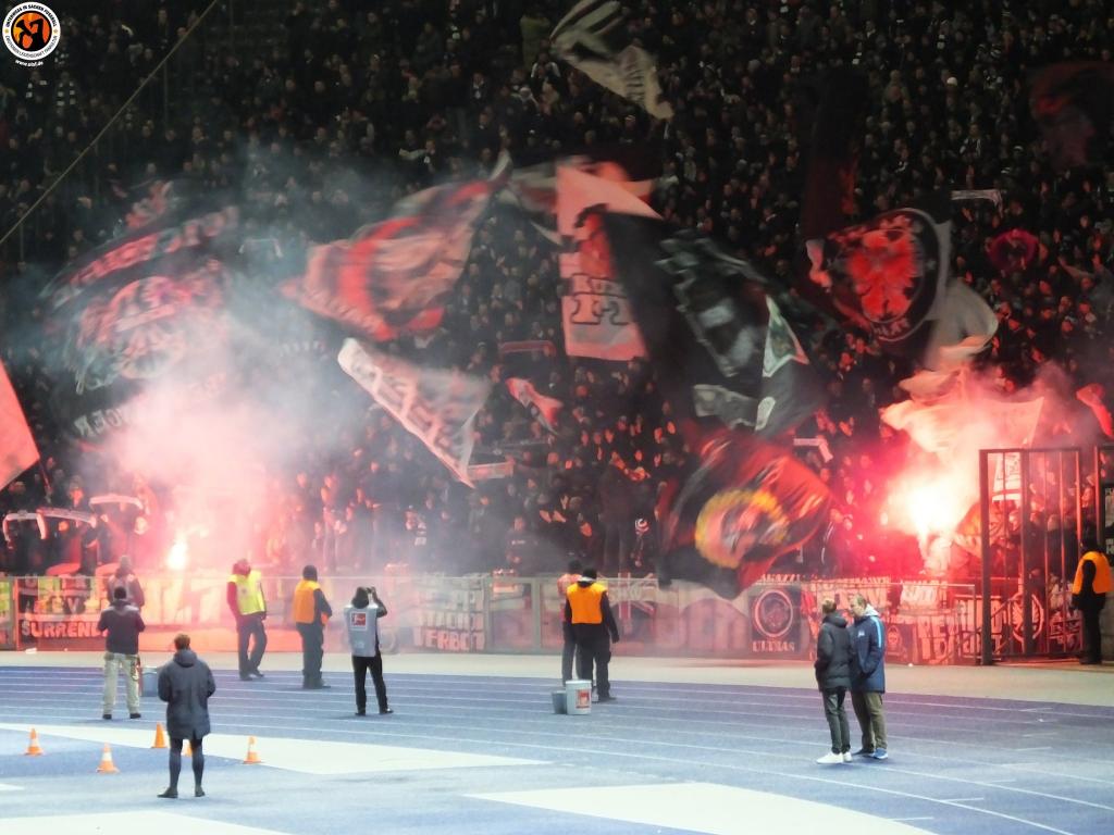 Frankfurt mit Pyro in Berlin! - Eintracht Frankfurt | Pyroshow