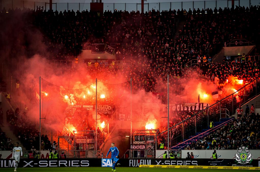 Gladbach mit Pyroshow in Sinsheim! - Borussia Mönchengladbach | Pyroshow - Bild 1