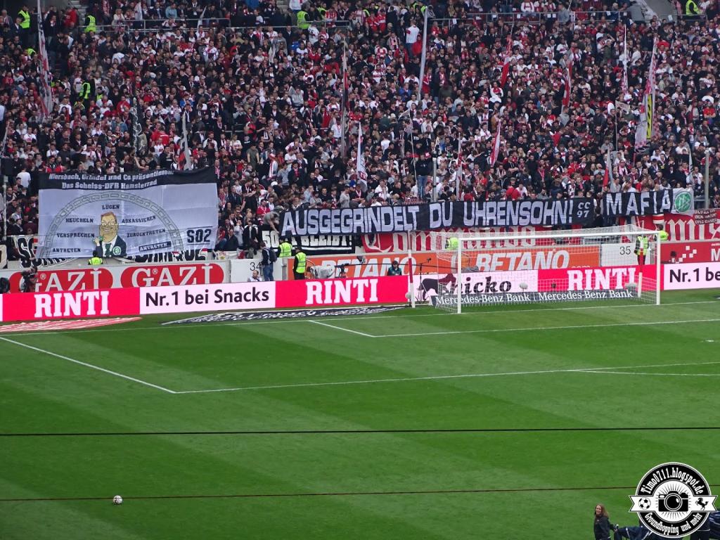 Stuttgart mit Spruchbändern gegen Grindel, DFB und Ausgliederung! - VfB Stuttgart | Spruchband - Bild 1