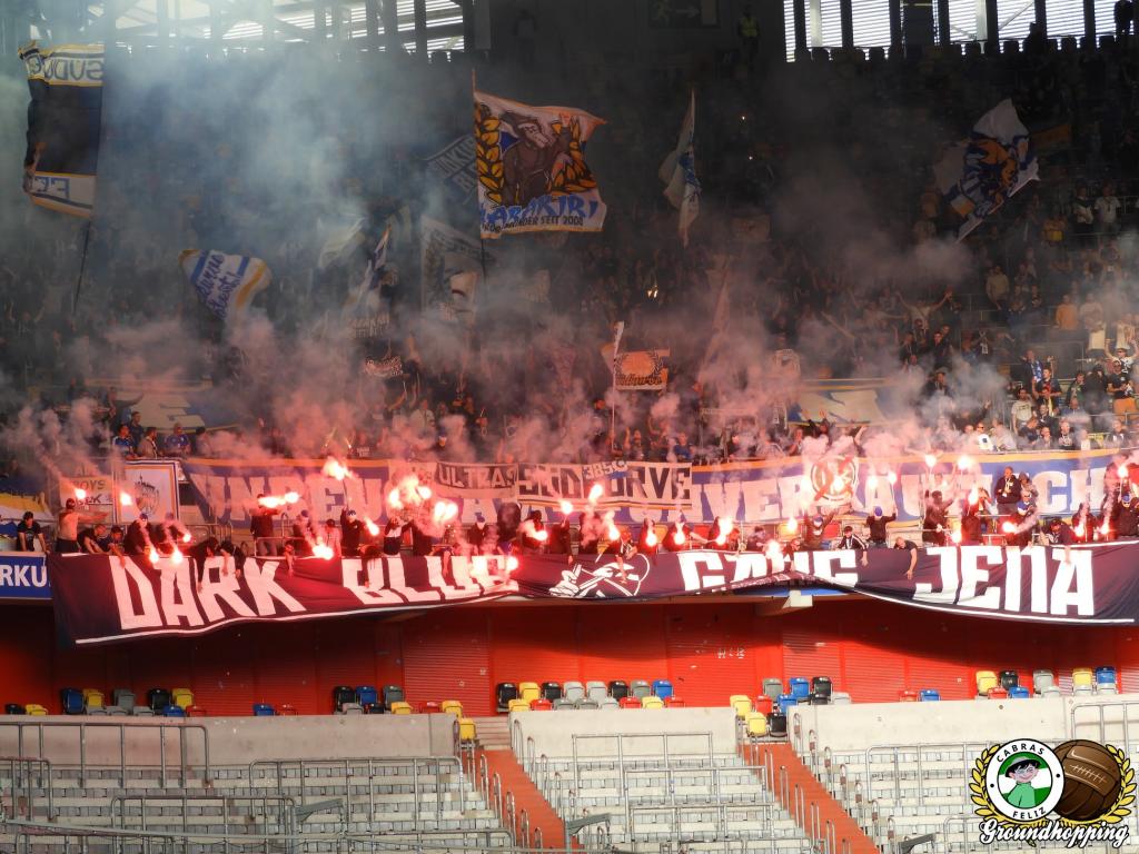 Jena zündet in Düsseldorf - FC Carl Zeiss Jena | Pyroshow