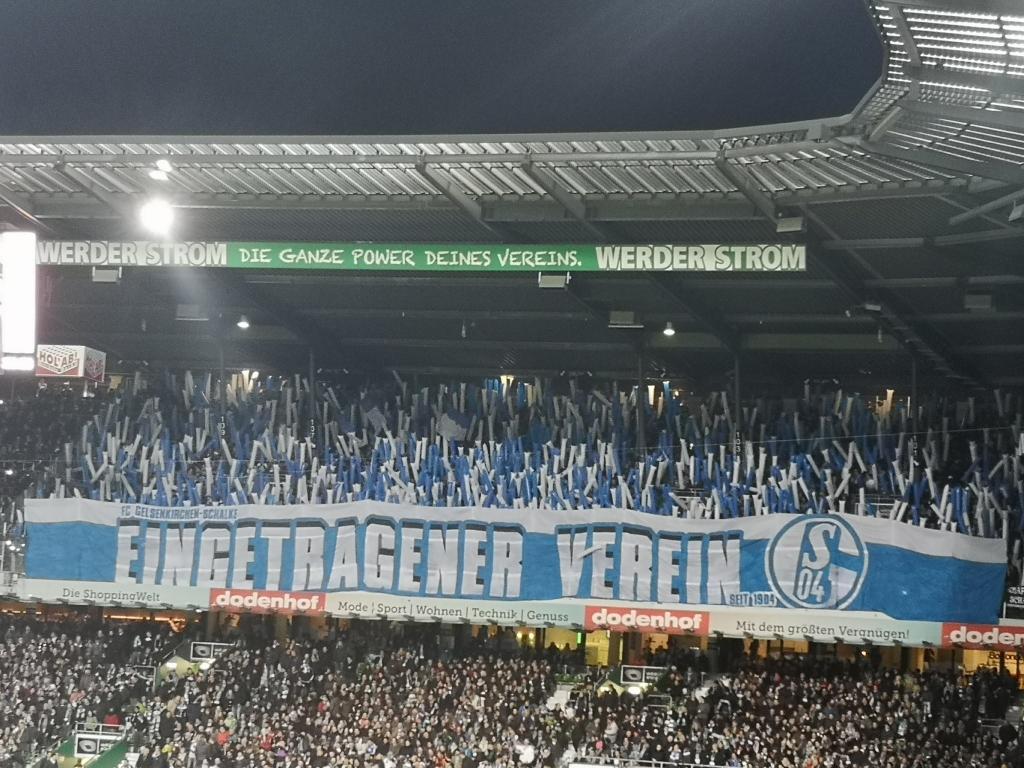 Schalke Intro gegen Bremen! - FC Schalke 04 e.V. | Choreo