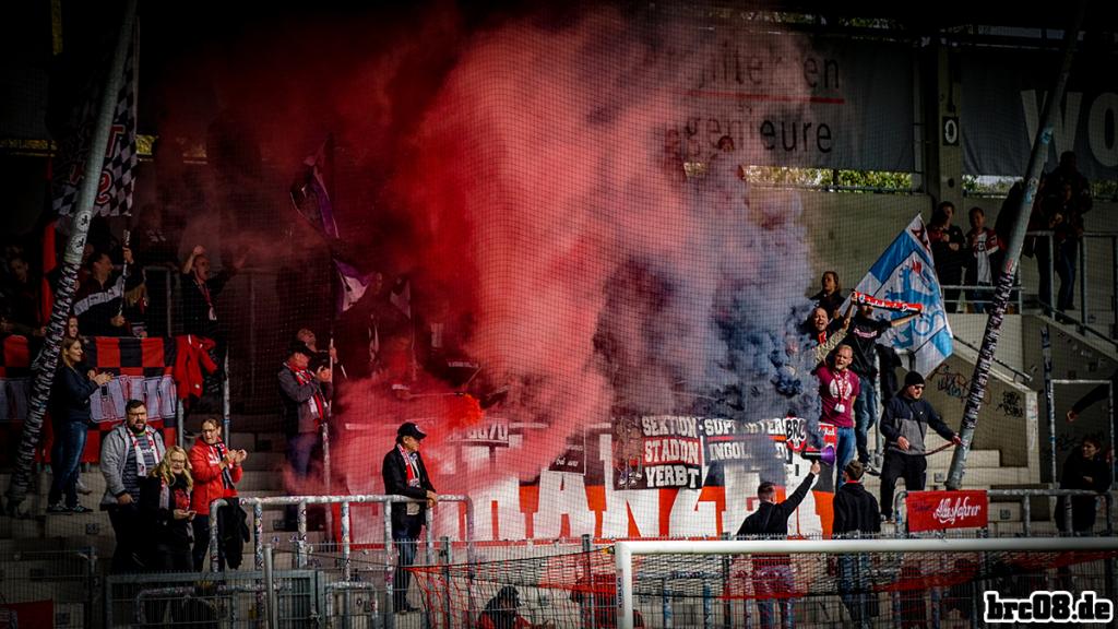 Ingolstadt zündet in Großaspach - FC Ingolstadt 04 | Pyroshow