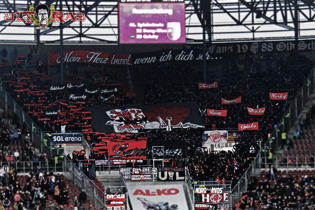Leverkusen Choreo in Augsburg - Bayer 04 Leverkusen | Choreo