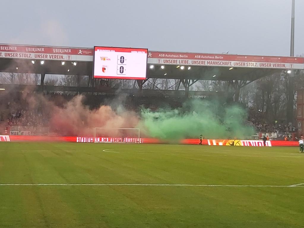Augsburg zündet bei Union Berlin - FC Augsburg | Pyroshow