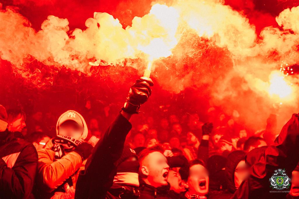 Gladbach mit Pyroshow in Sinsheim! - Borussia Mönchengladbach | Pyroshow - Bild 2