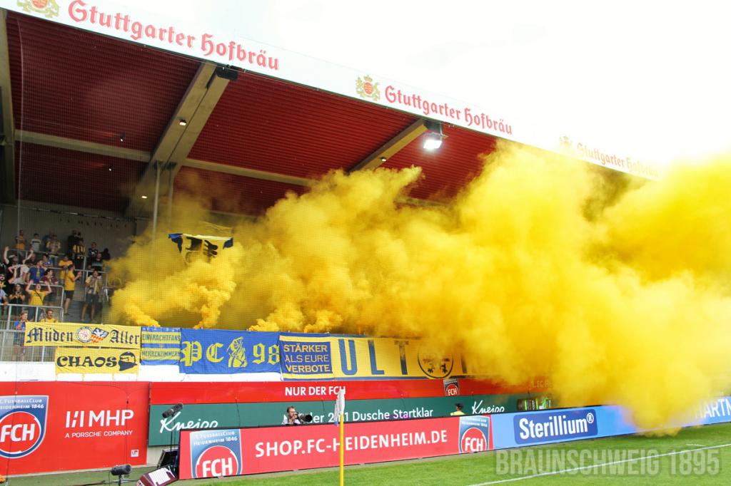 Braunschweig zündet in Heidenheim - Eintracht Braunschweig | Pyroshow
