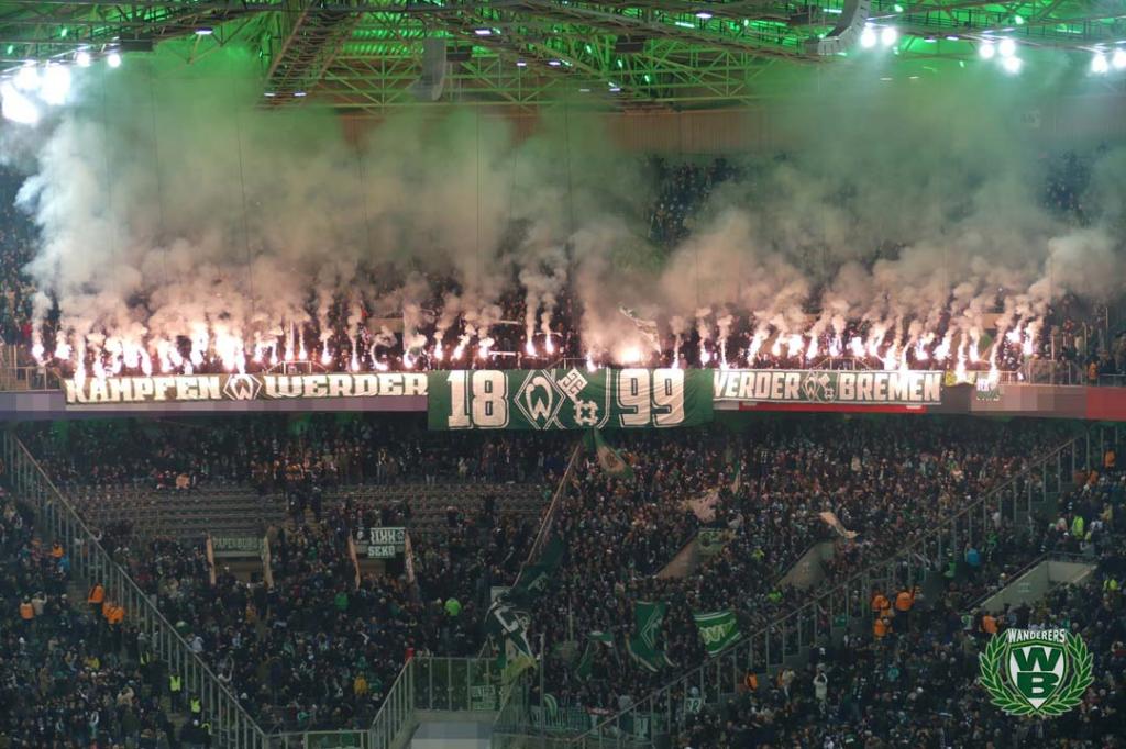 Bremen zündet in Mönchengladbach - Werder Bremen | Pyroshow