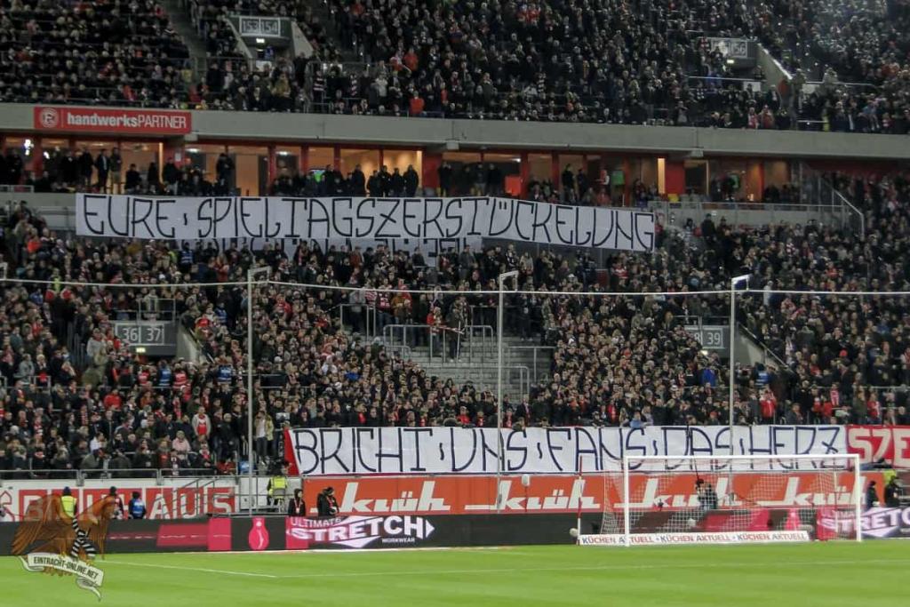 Düsseldorfer Fanszene und Verein protestieren gegen Montagsspiele! - Fortuna Düsseldorf 1895 e.V. | Spruchband - Bild 1